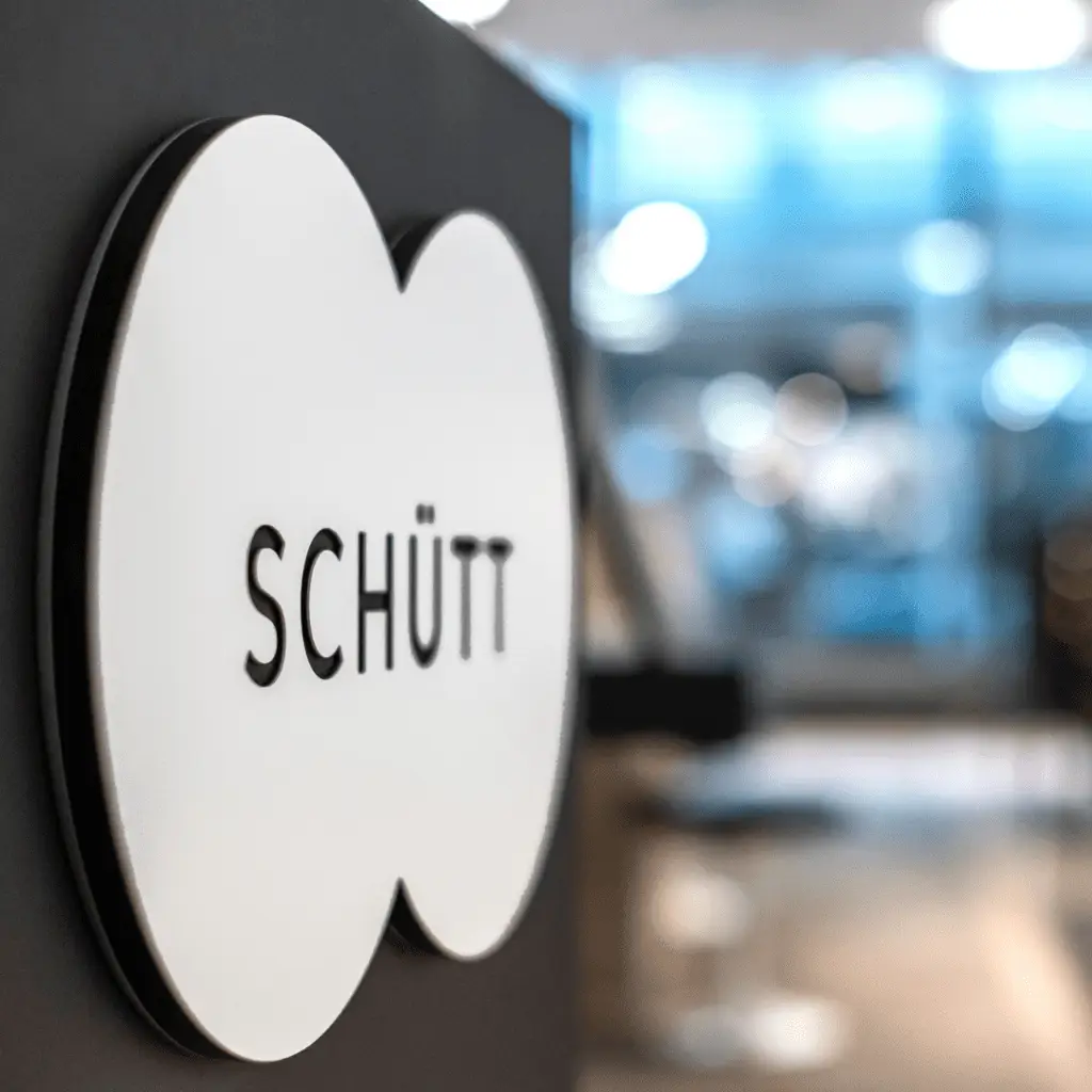 optik-schuett-ludwigsburg-optiker-hoergeraete-innovative meilensteine 2012 Jubiläum Lounge Atmosphäre