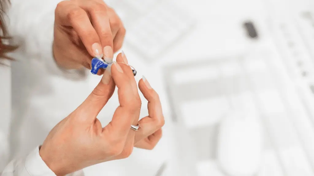 Schütt Optik Hörakustik Ludwigsburg Hörgeräte Service Hörakustiker