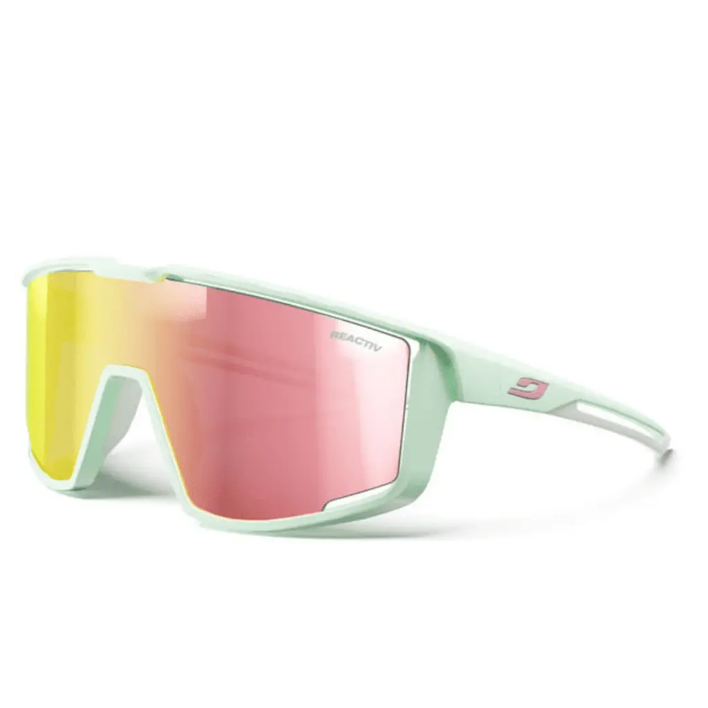 Sportbrille Fury von Julbo mit verspiegelten Gläsern